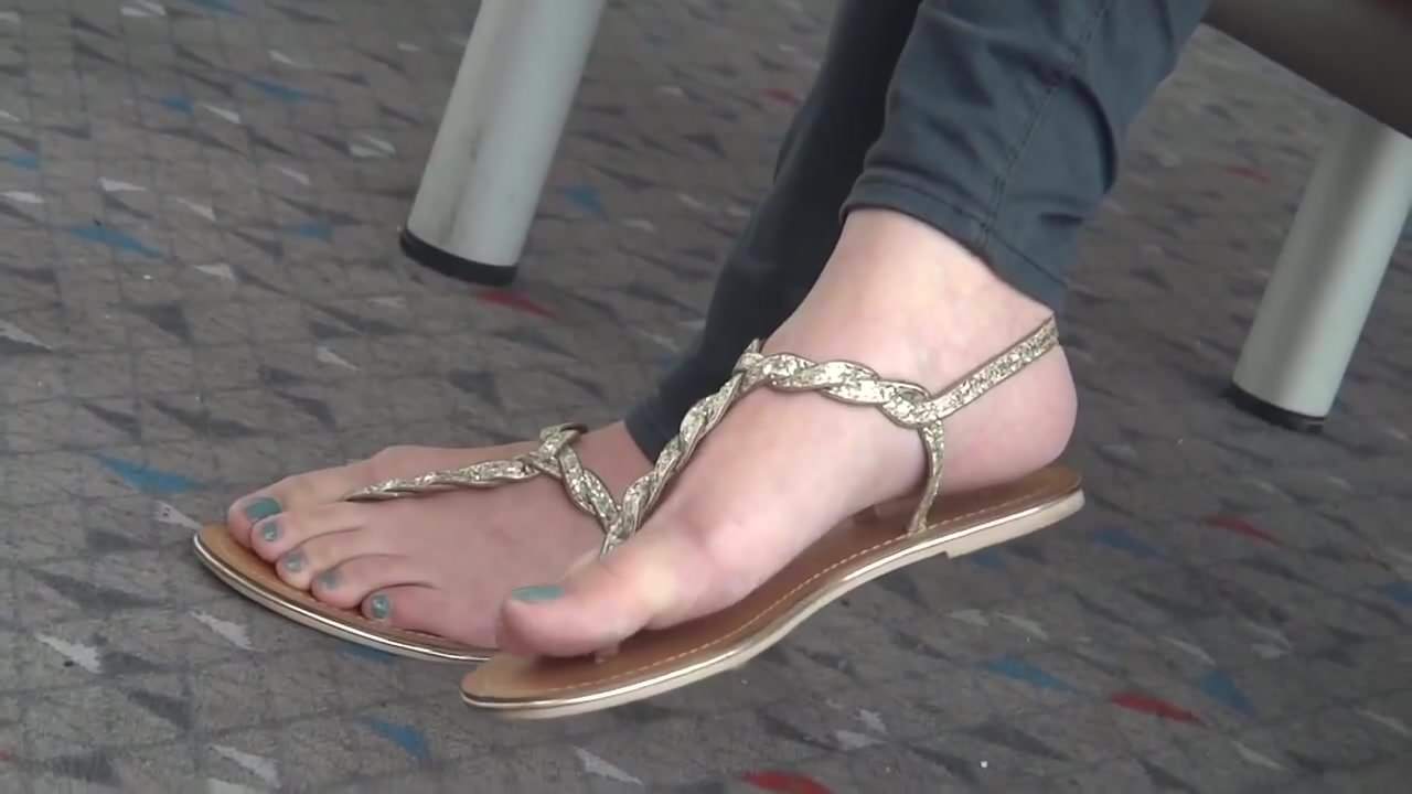 Foot fetish candid feet sandals